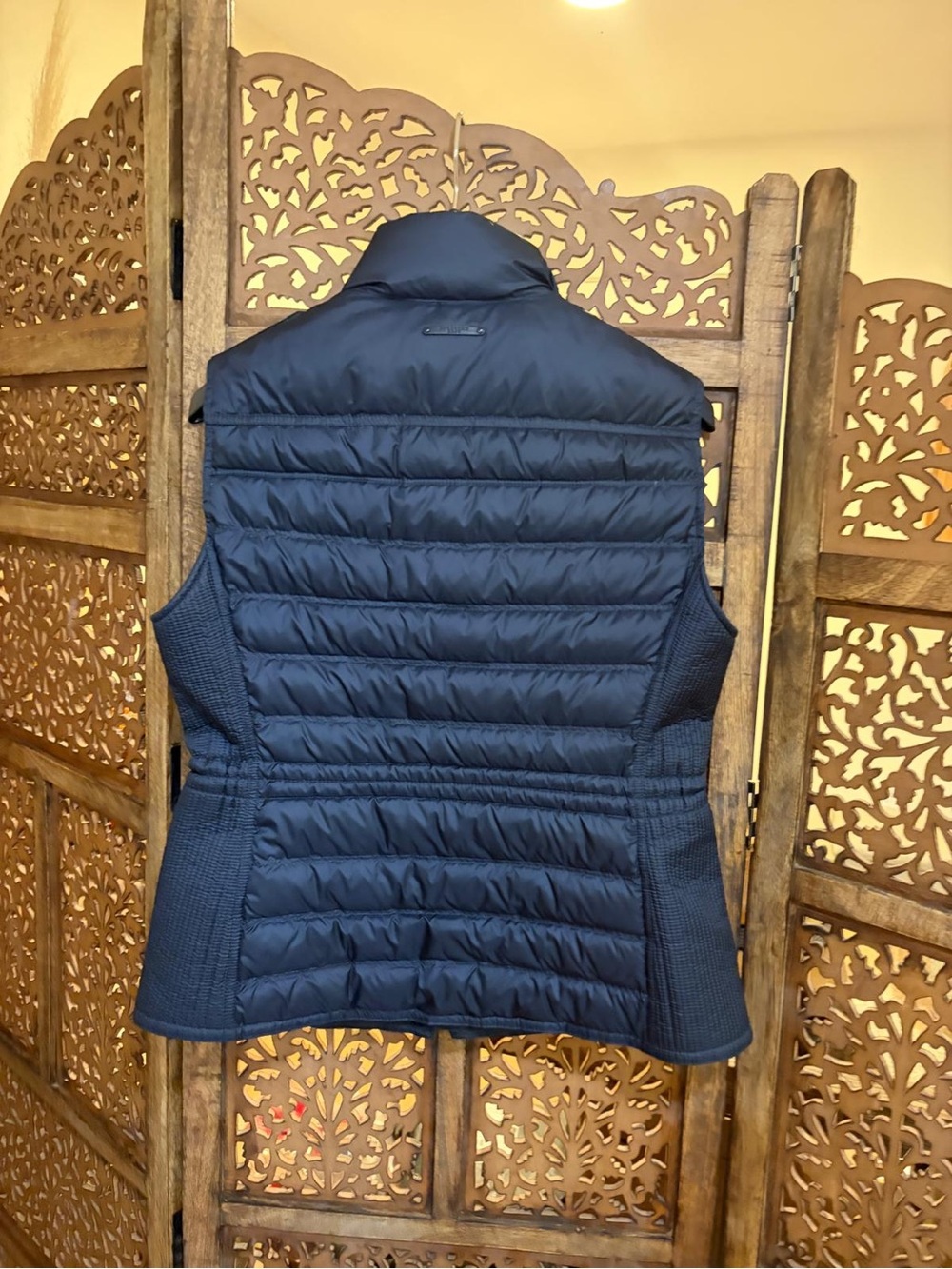 Burberry Quilted Navy Sleeveless Vest - Picture 9 of 9